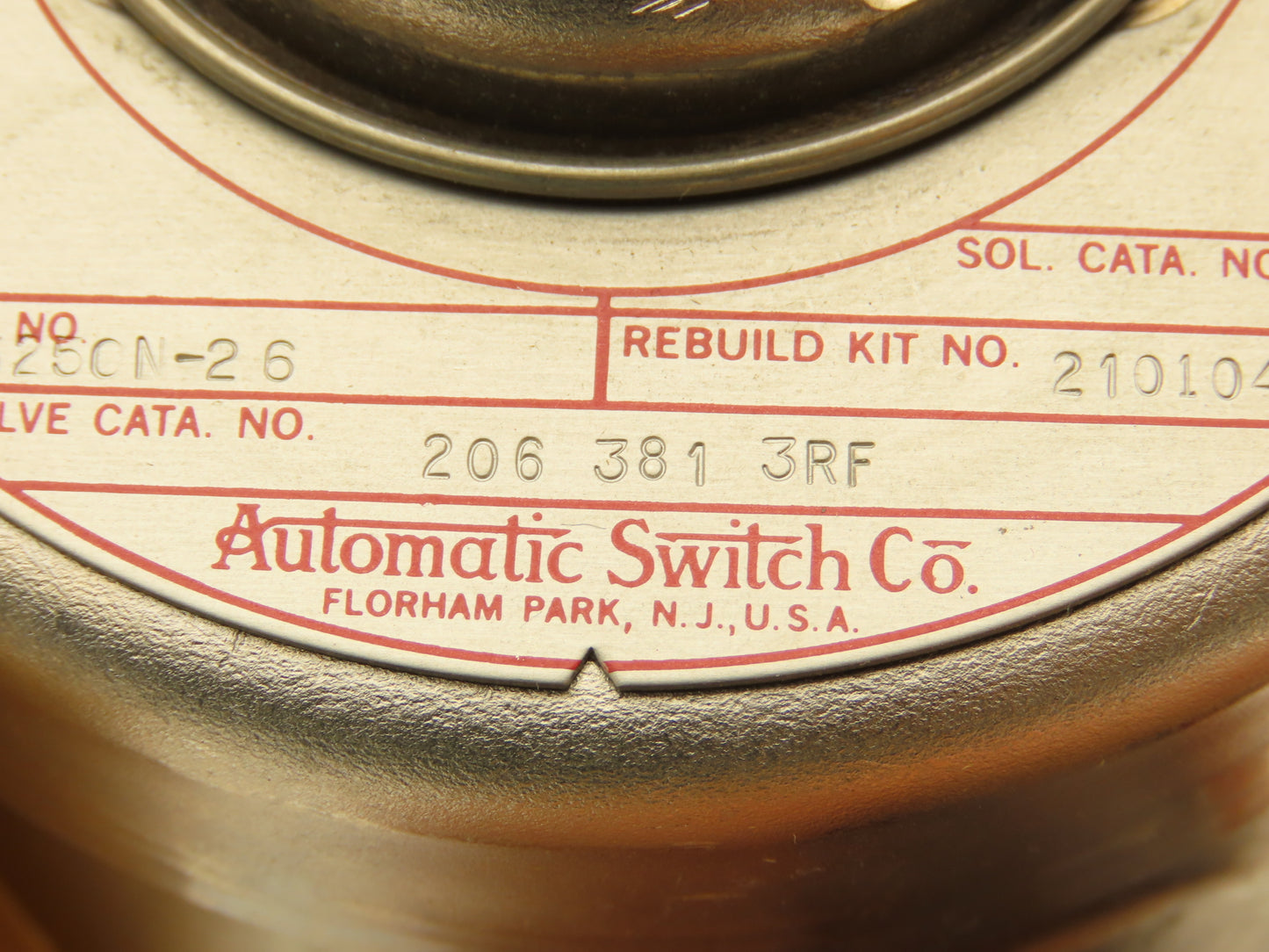 Asco 206 381 3RF Bronze Solenoid Valve Air or Inert Gas 2-Way 1/4" NPT 125VDC