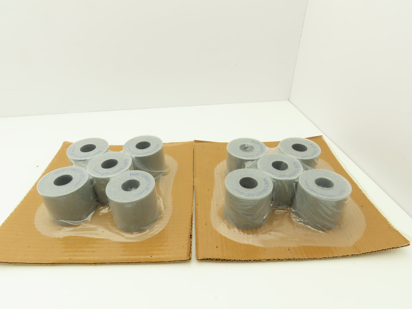 Norton GWBG540 Grinding Wheel Alundum 3.171" X 2-3/4" X 1-1/4" Lot of 10