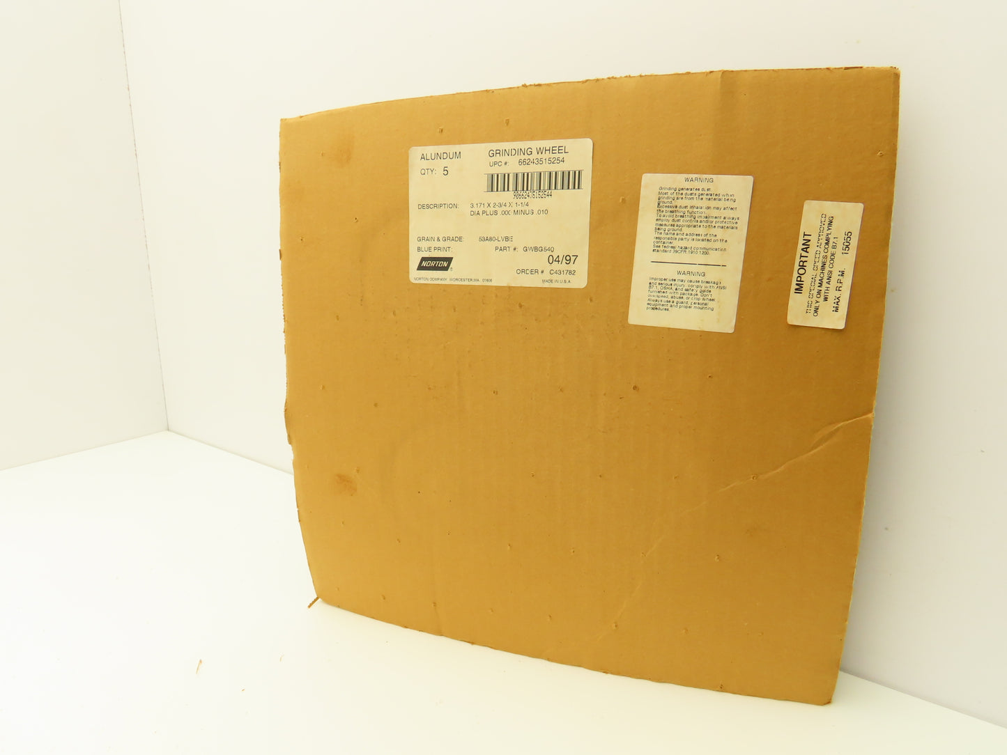 Norton GWBG540 Grinding Wheel Alundum 3.171" X 2-3/4" X 1-1/4" Lot of 10