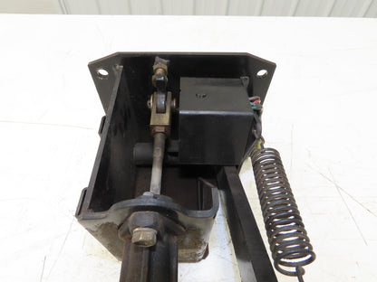 Toyota 5FBCU20 Electric Forklift Brake Pedal Master Cylinder Assembly