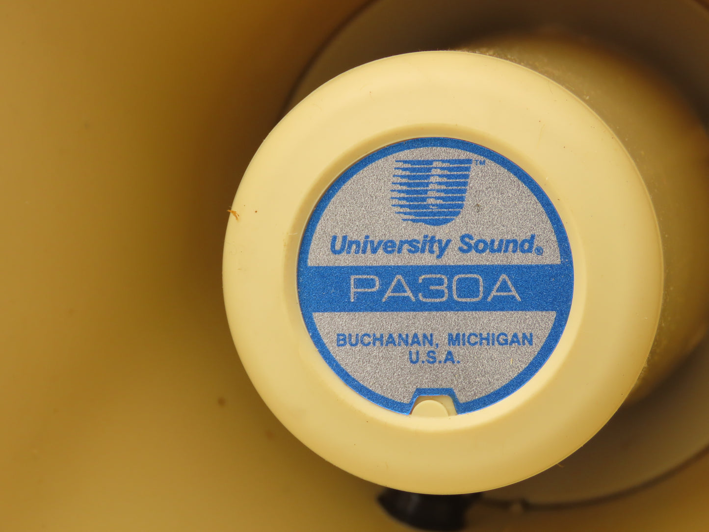 Valcom PA30A Paging Horn PA Amplified Loudspeaker 30W 25/70VDC Adjustable Mount