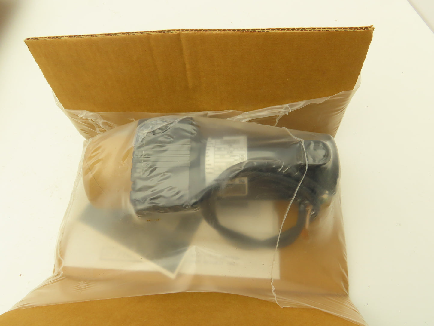 Bodine Electric 0188 ES DC Gearmotor 130VDC 18:1 Ratio 139RPM 1/17HP 139 RPM