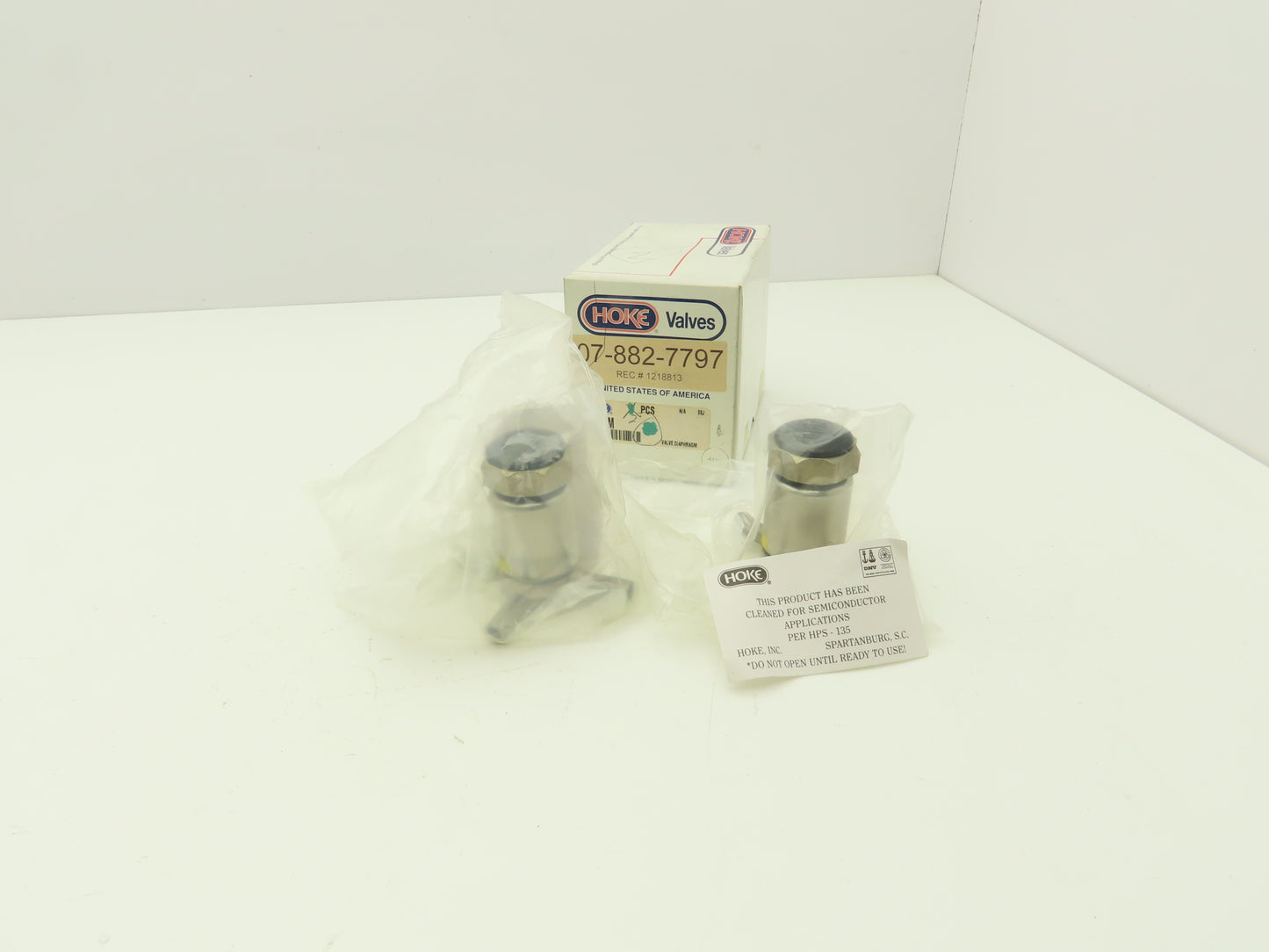 Hoke Valves 4688N4M Stainless 3-Port Diaphragm Valve 300psi  Lot of 2