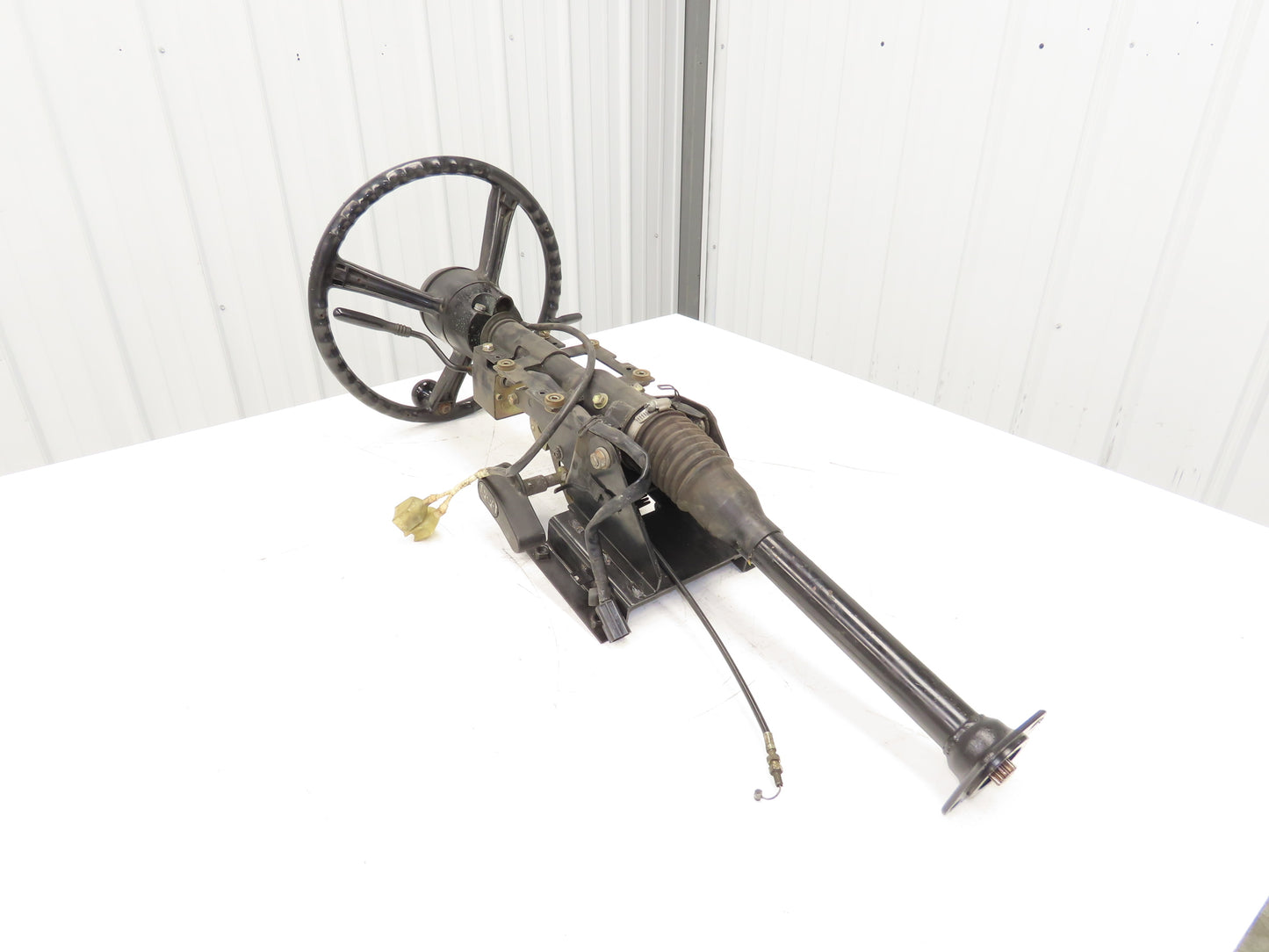 Toyota 5FBCU20 Forklift Steering Wheel Column Adjustable With Mount Bracket