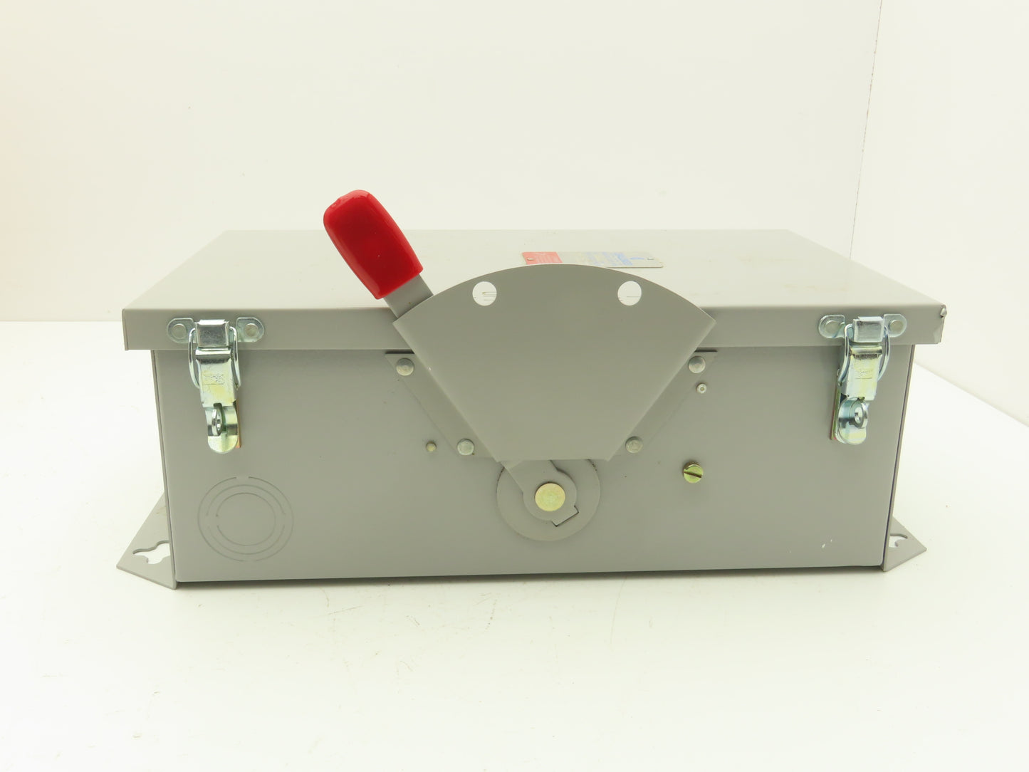 Challenger RGD222SNC Safety Disconnect Switch Fusible 60A 2 Pole-3 Wire 240V