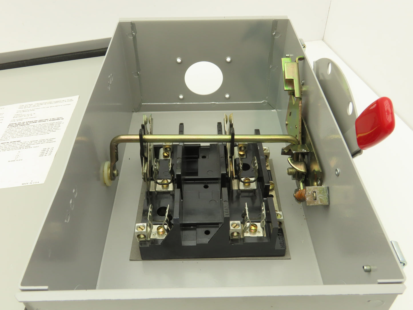 Challenger RGD222SNC Safety Disconnect Switch Fusible 60A 2 Pole-3 Wire 240V