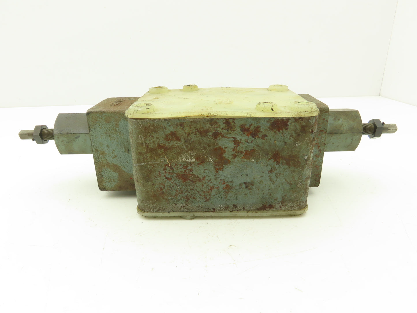 Yuken MSW-06-X-30 Hydraulic Flow Control Modular Throttle/Check Valve