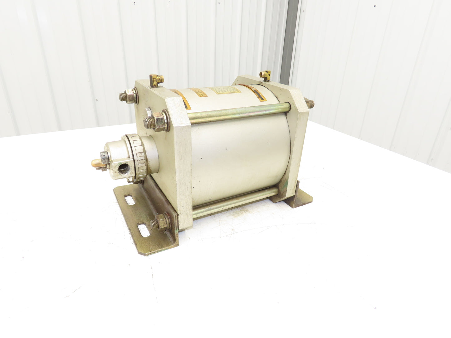 SMC Air Pneumatic Hydraulic Oil Pressure Booster Tank 150 PSI