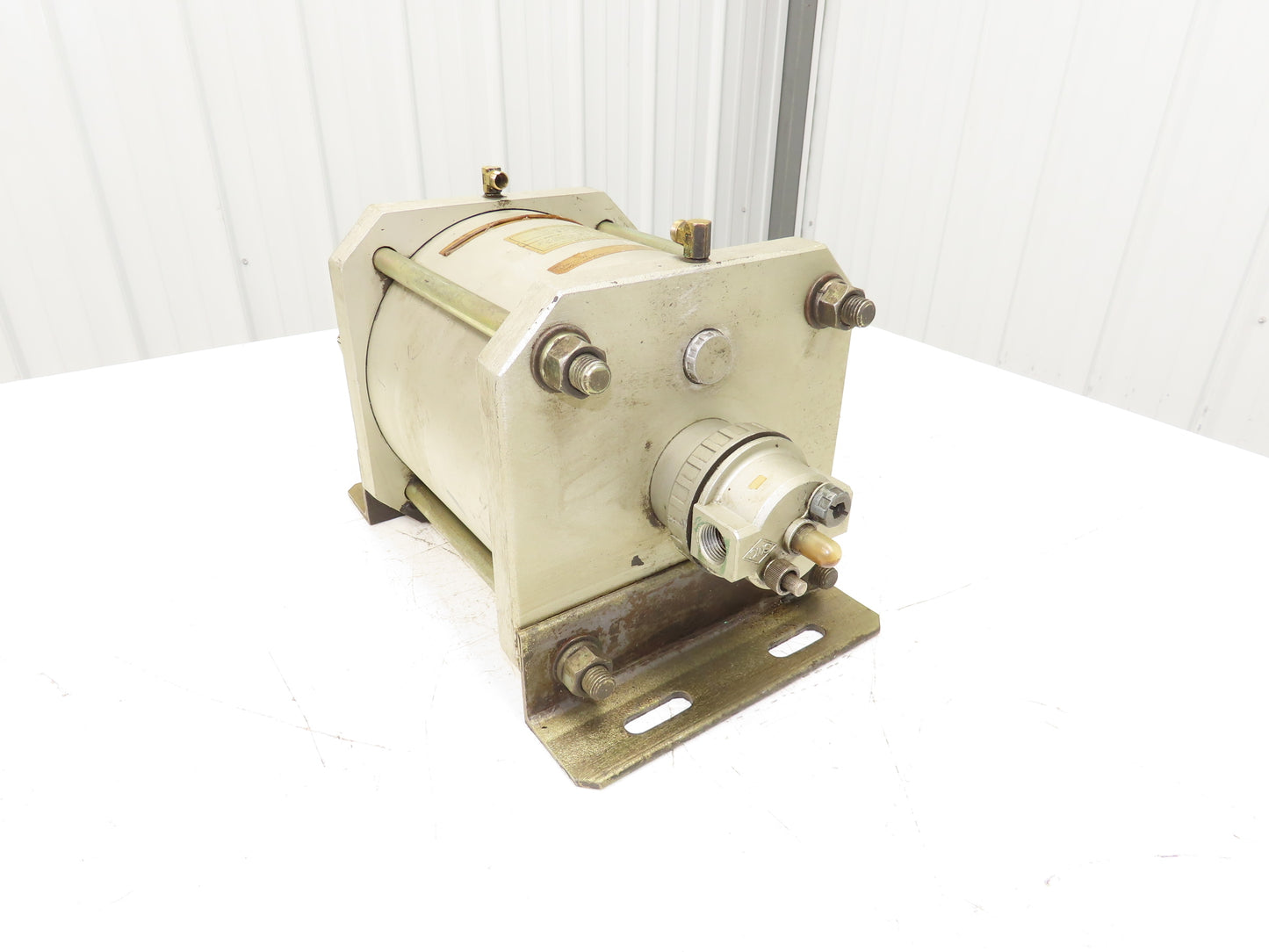 SMC Air Pneumatic Hydraulic Oil Pressure Booster Tank 150 PSI