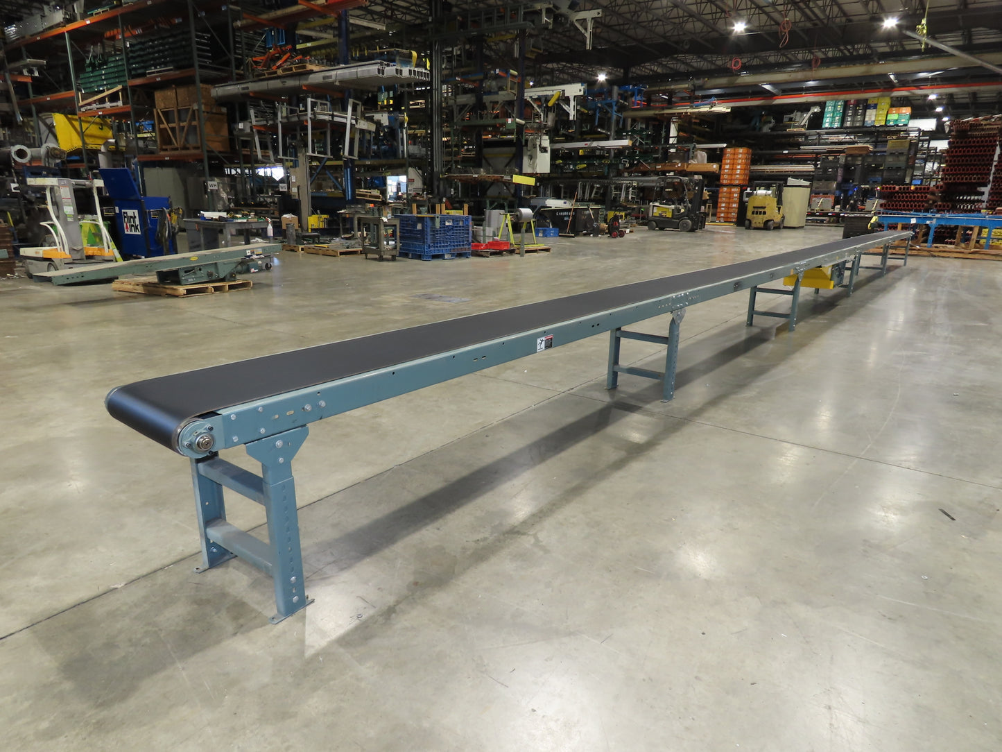 Hytrol 18"x 50' 10" Slider Bed Conveyor 15.5" Belt 2Hp 3PH Center Drive 65FPM