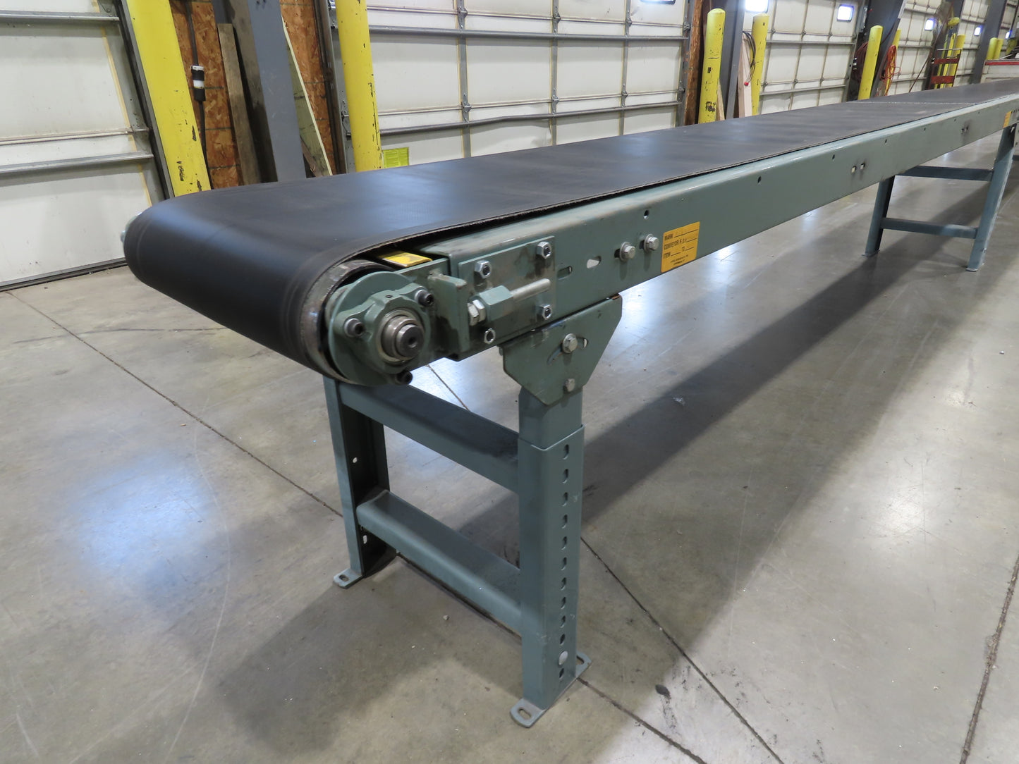 Hytrol 18"x 50' 10" Slider Bed Conveyor 15.5" Belt 2Hp 3PH Center Drive 65FPM