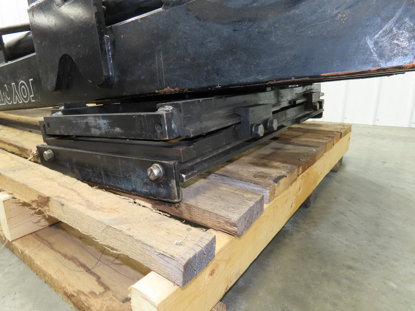 Toyota 5FBCU20 Forklift Mast 189" 3-Stage Tilt Class 2 3860lbs Capacity