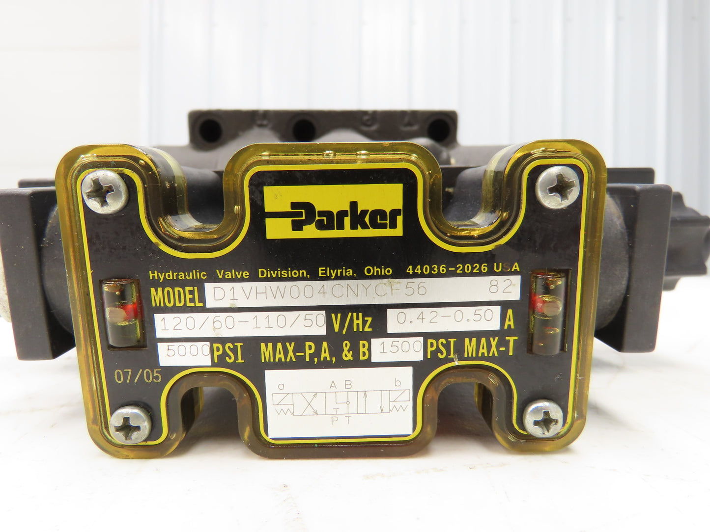 Parker D1VHW004CNYCF56 Directional Solenoid Valve 120V D61VW003C4NYCF563A