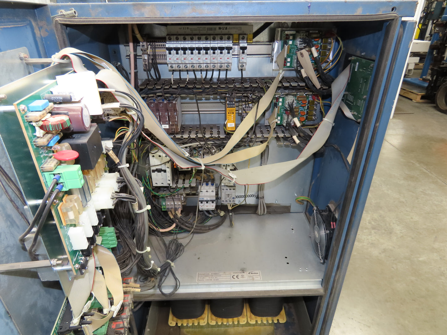 Nordson DD200 Piston Pump Bulk Melter 55 Gallon Drum Hot Melt 480V Parts Only