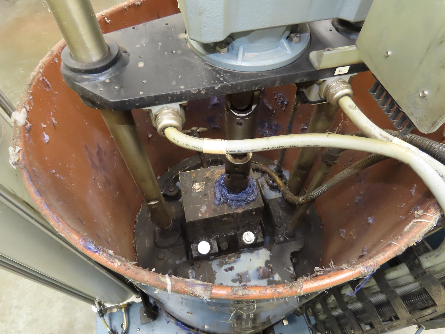 Nordson DD200 Piston Pump Bulk Melter 55 Gallon Drum Hot Melt 480V Parts Only