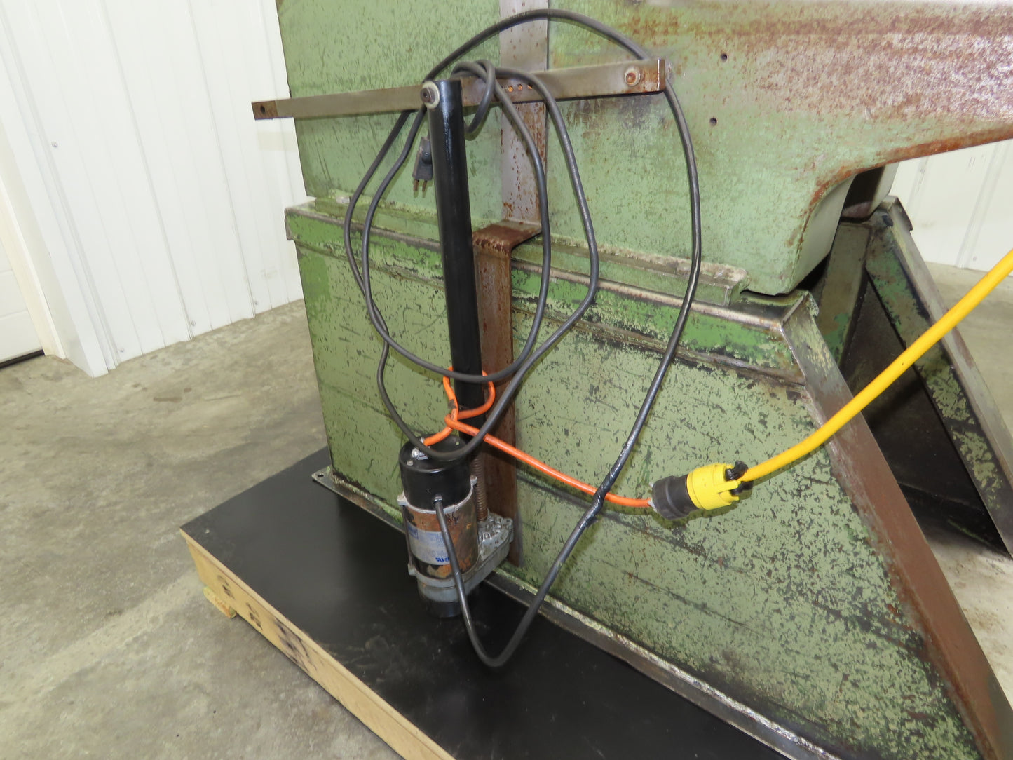 Denison Multipress Electric Over Hydraulic Press 8 Ton 12" Stroke 230V