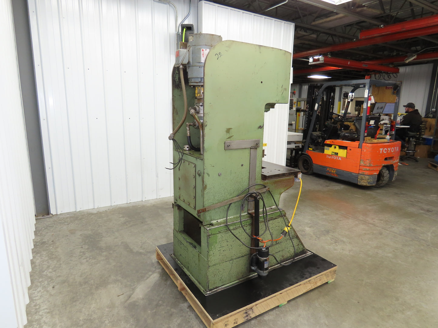Denison Multipress Electric Over Hydraulic Press 8 Ton 12" Stroke 230V