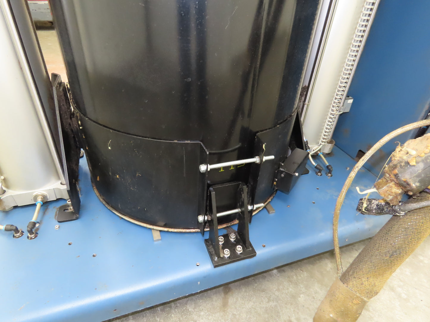 Nordson DD200 Piston Pump Bulk Melter 55 Gallon Drum Hot Melt 480V Parts Only