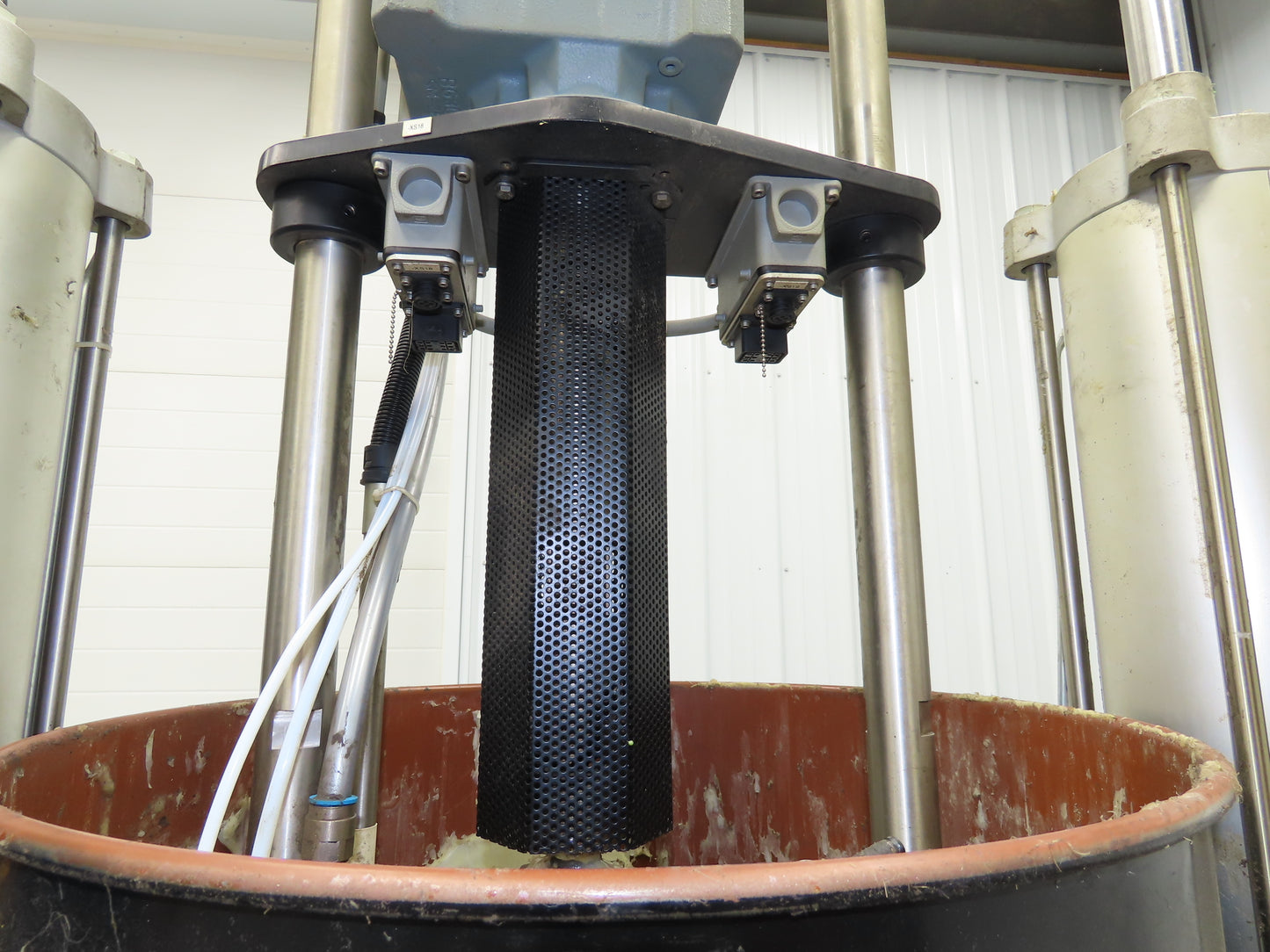 Nordson VD200 Piston Pump Bulk Melter 55 Gallon Drum Hot Melt 480V Parts Only