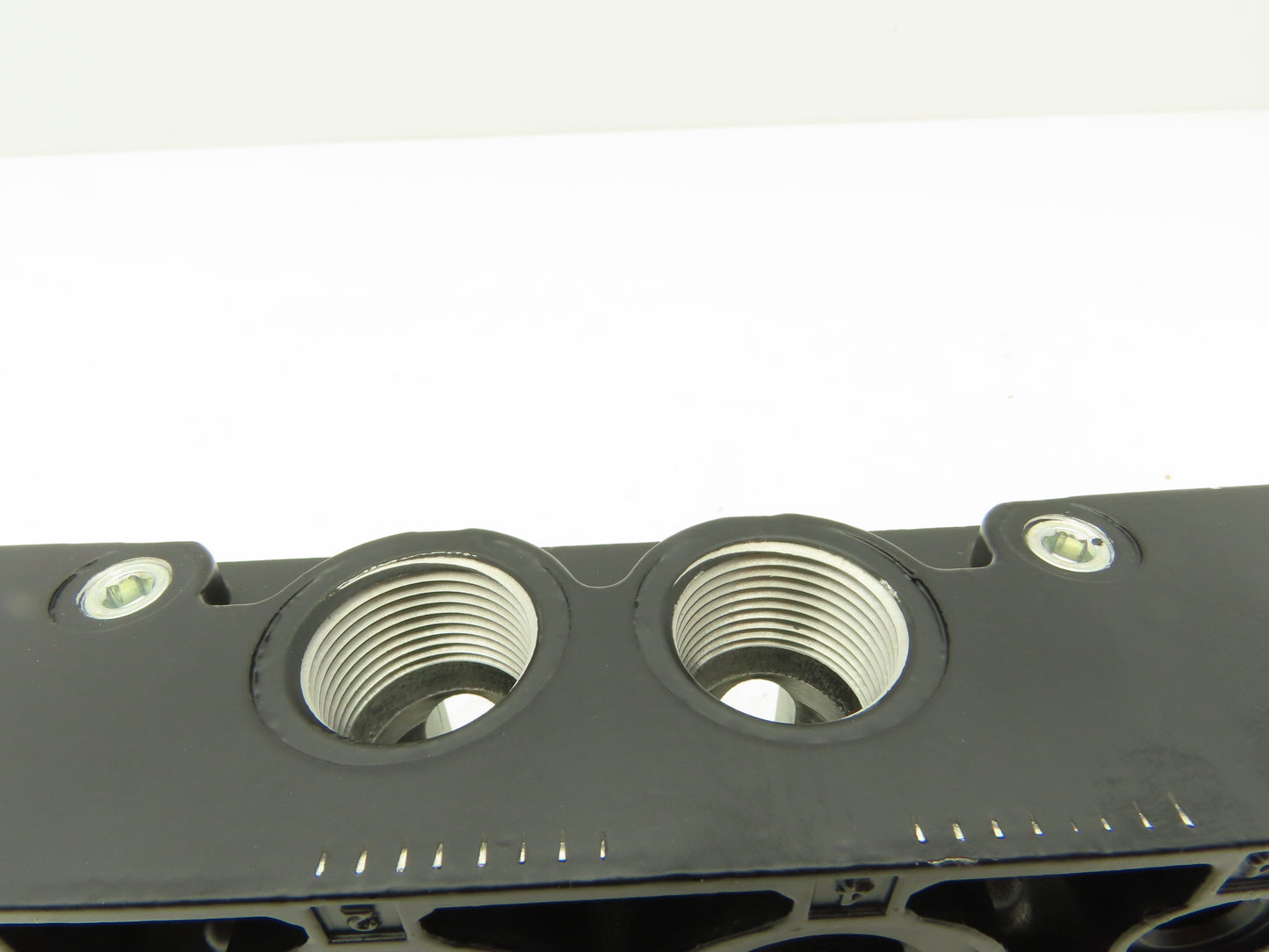 Parker PS4319AP Single Valve Subbase Aluminum Manifold 3/4"NPT ISO Size H4