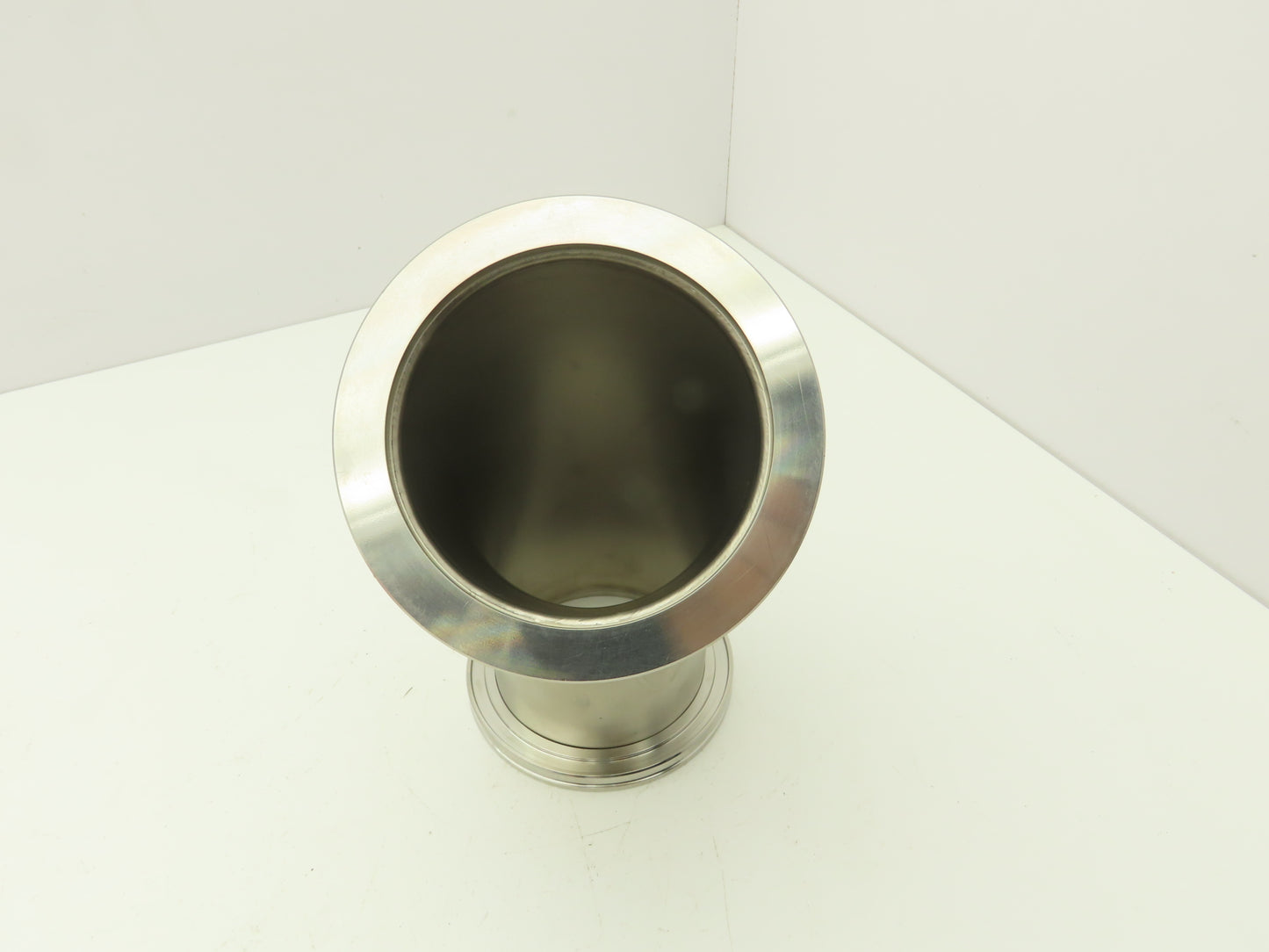 Pfeiffer 2KL-ISO-100-OF ISO-K 45 Radius Elbow Flanges W/Tangents 4" Tube 304 SS