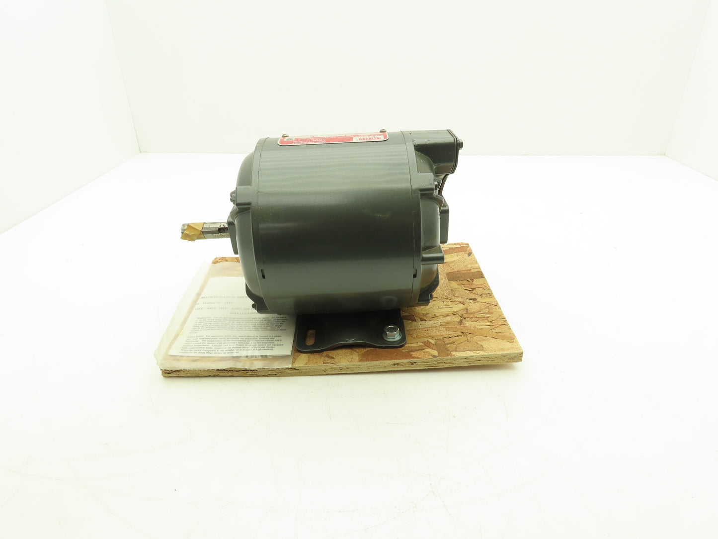 Lincoln Electric D-2J7227 AC Motor 1/2Hp 3525 RPM 230/460VAC 3Ph 56 Frame TE