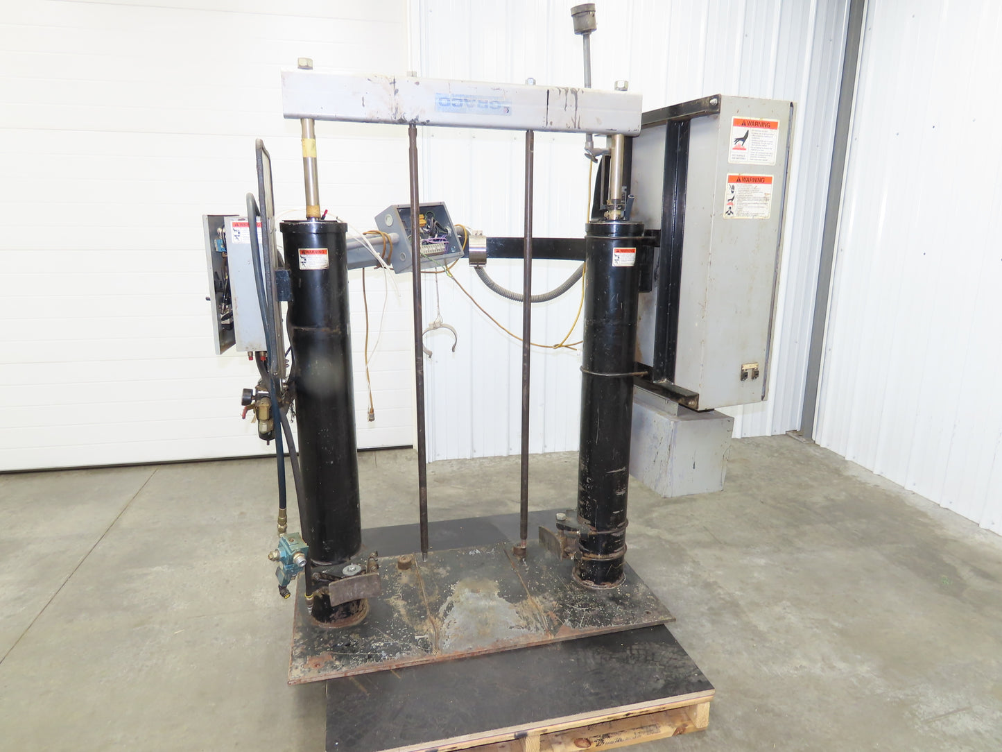 Graco 243895 Thermo-o-flow Hot Melt Drum Unloader 55 Gallon 480V No Pump