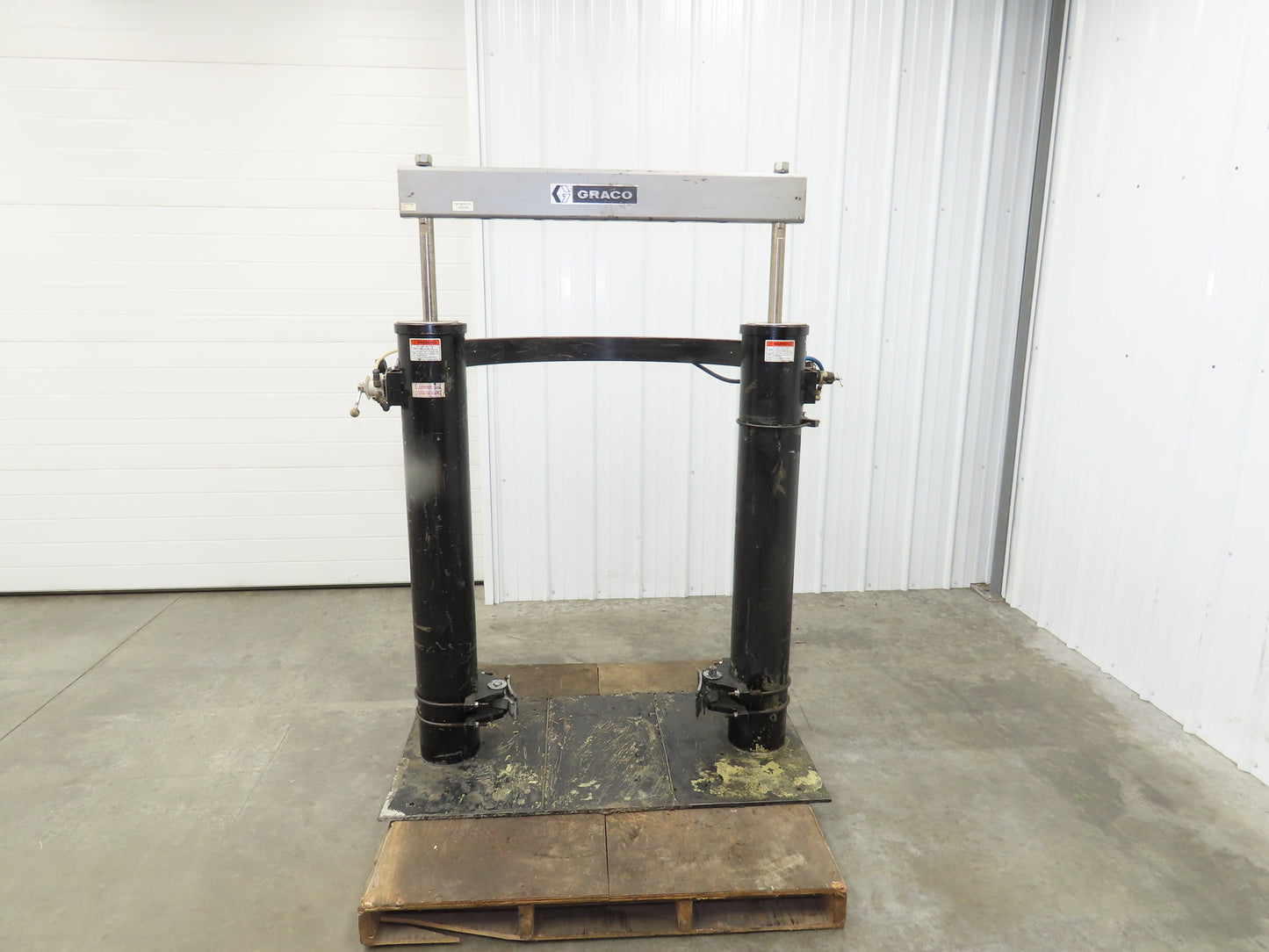 Graco Thermo-o-flow Hot Melt Drum Unloader 55 Gallon Frame & Cylinders Only