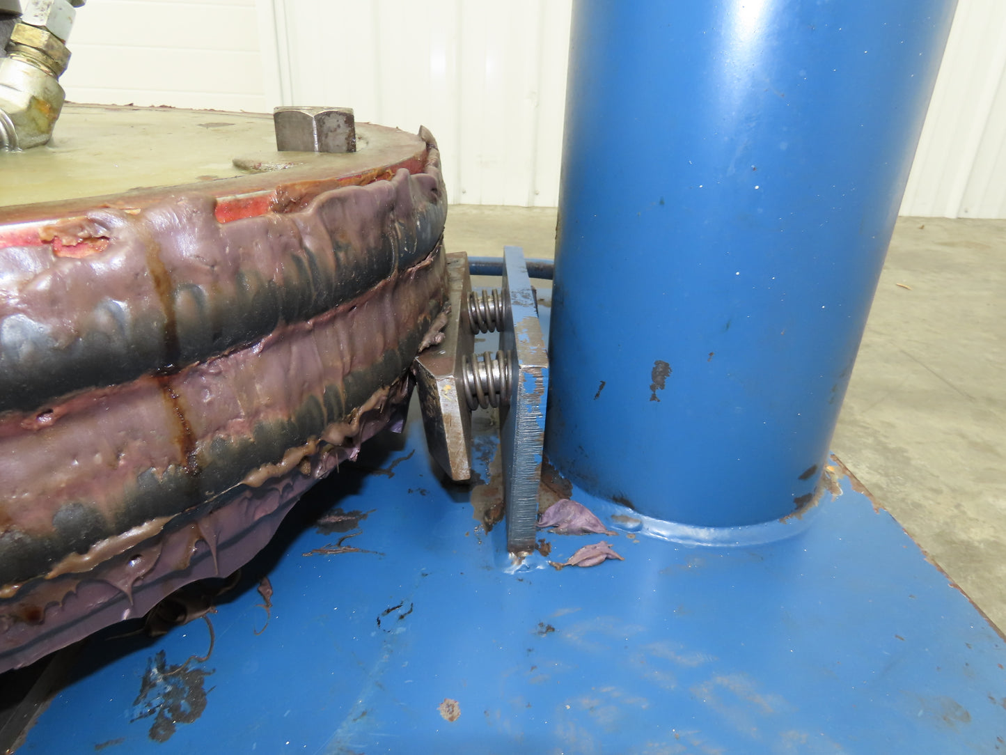 Nordson Rhino Drum Unloader Pneumatic Pump 65:1 Ratio 100PSI