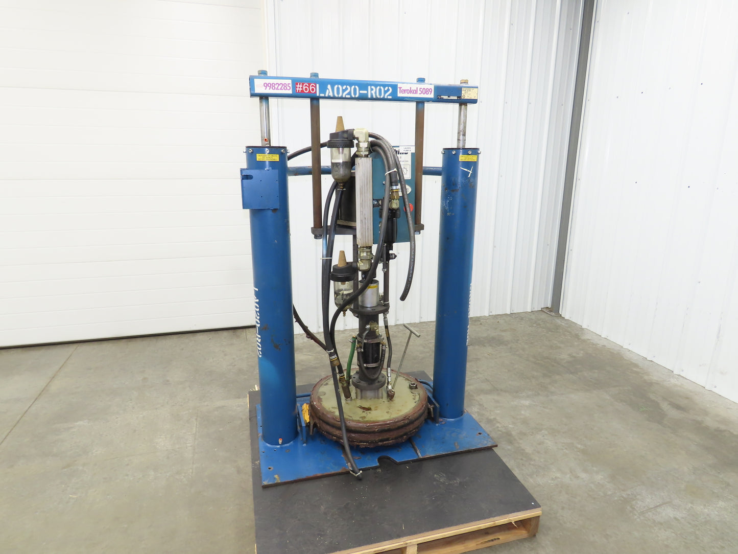 Nordson Rhino Drum Unloader Pneumatic Pump 65:1 Ratio 100PSI