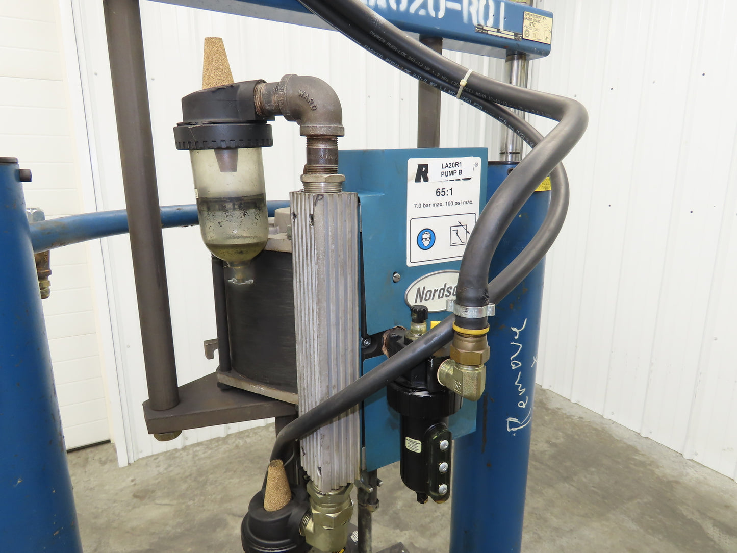 Nordson Rhino Hot Melt Drum Unloader Pneumatic Pump 65:1 Ratio 100PSI