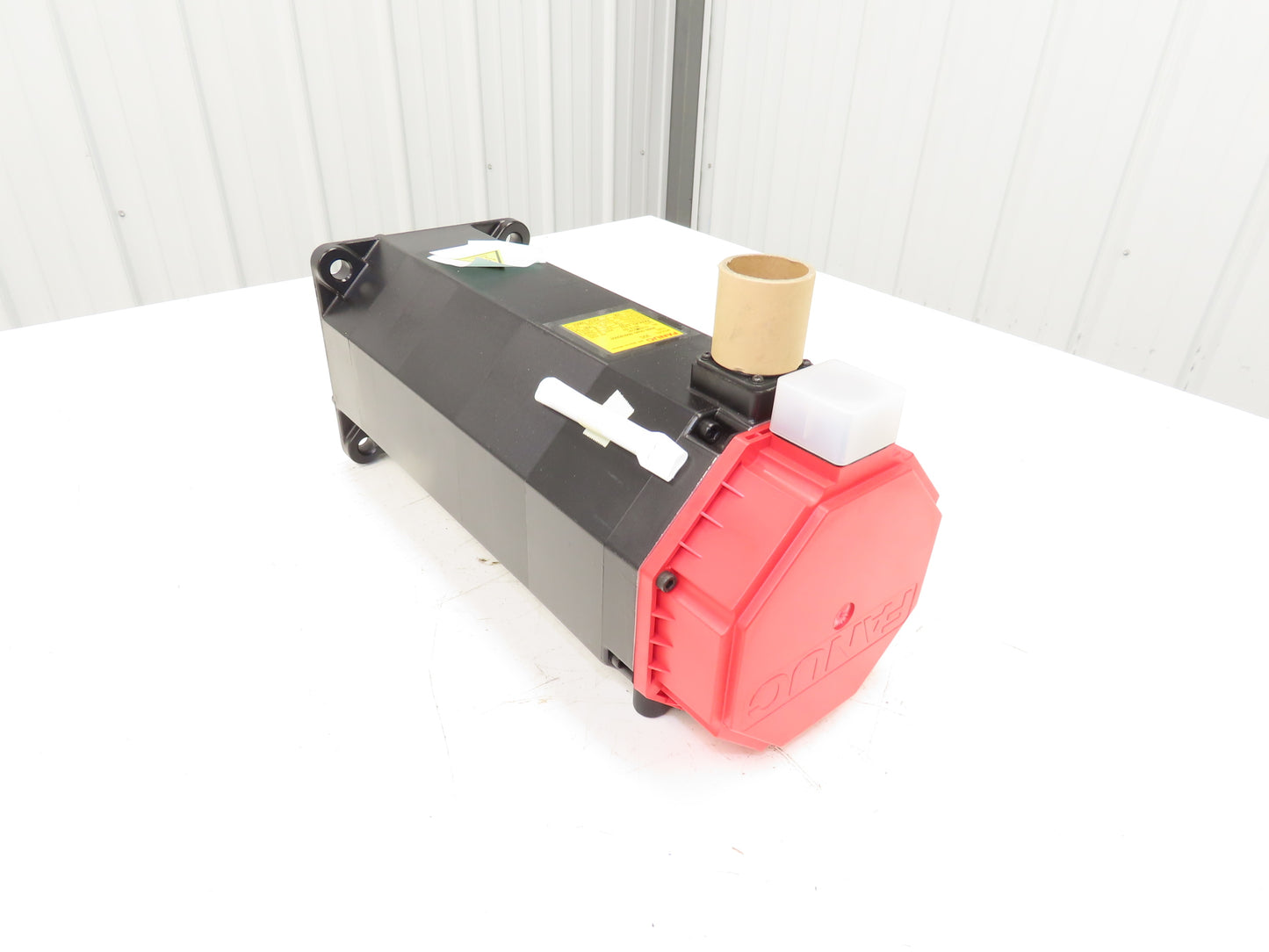 Fanuc A06B-0590-B005 #0008 AC Servo Motor 1200RPM 156V 3Ph