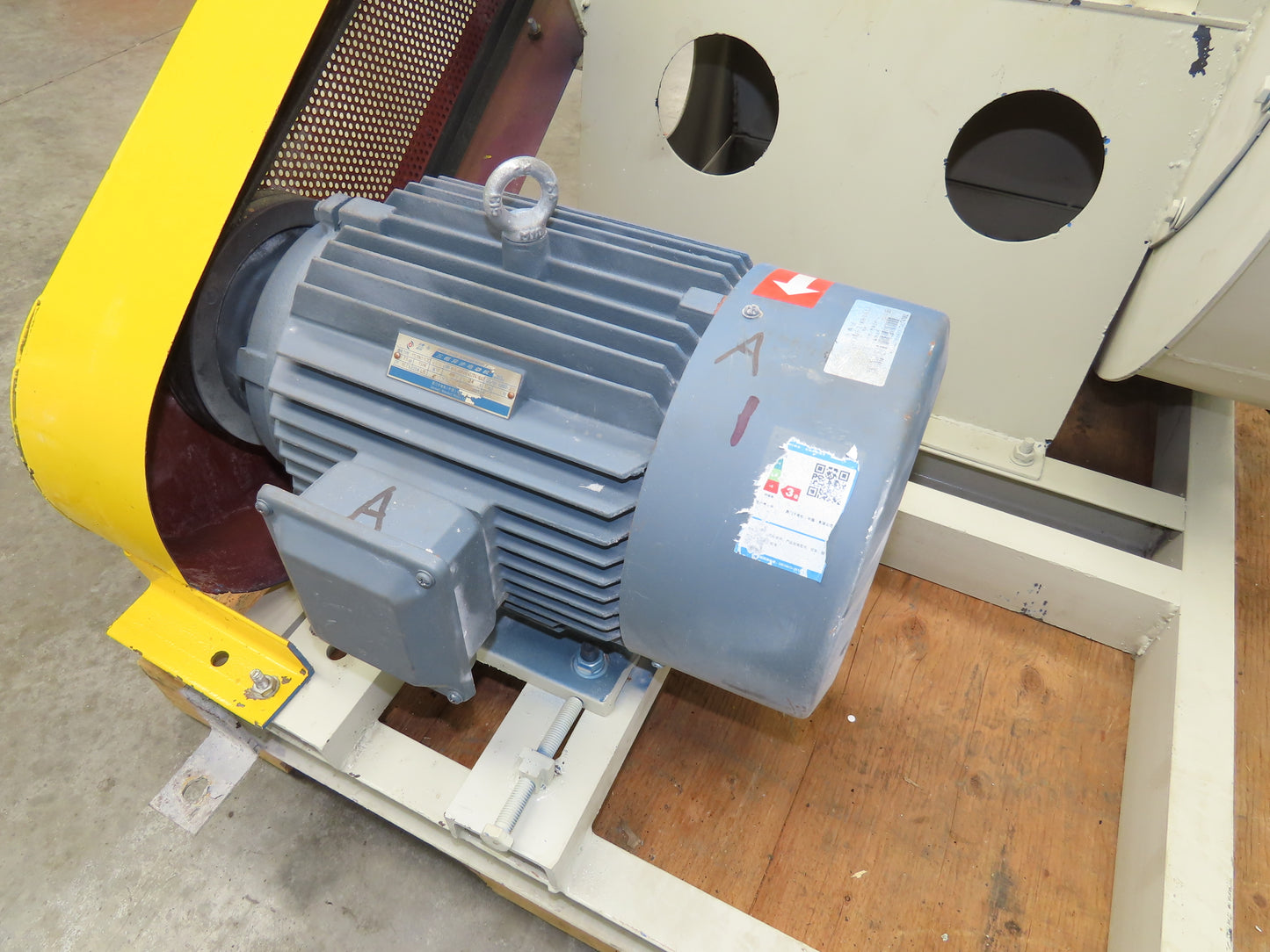 Backward Inclined Centrifugal Blower 24" Impeller 3Ph 7.5kw 480V Only 10" Inlet