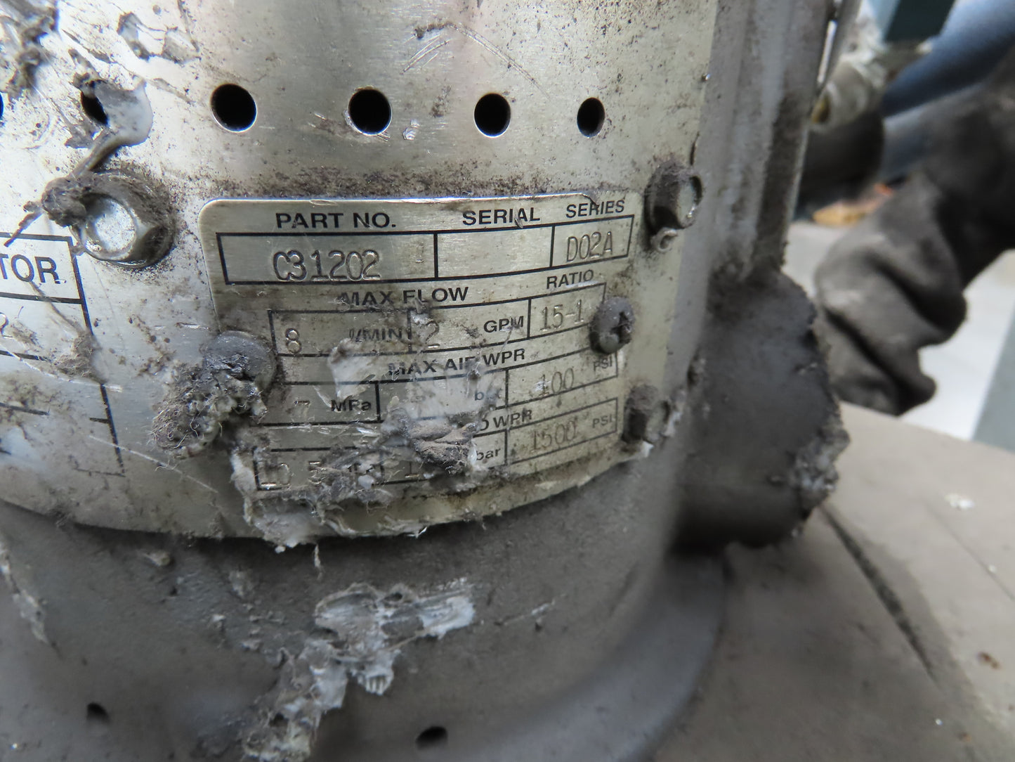 Graco 617300 Thermo-O-Flow Hot Melt Pail Unloader Extrusion Pump 5 Gal 480VAC