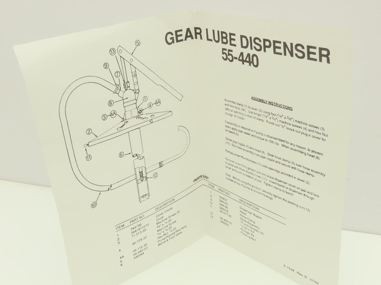 Lubriquip 550-000-020 Grease Jockey Hand Pump Re-Filler 5 Gal Pail Lid 3/8" Hose