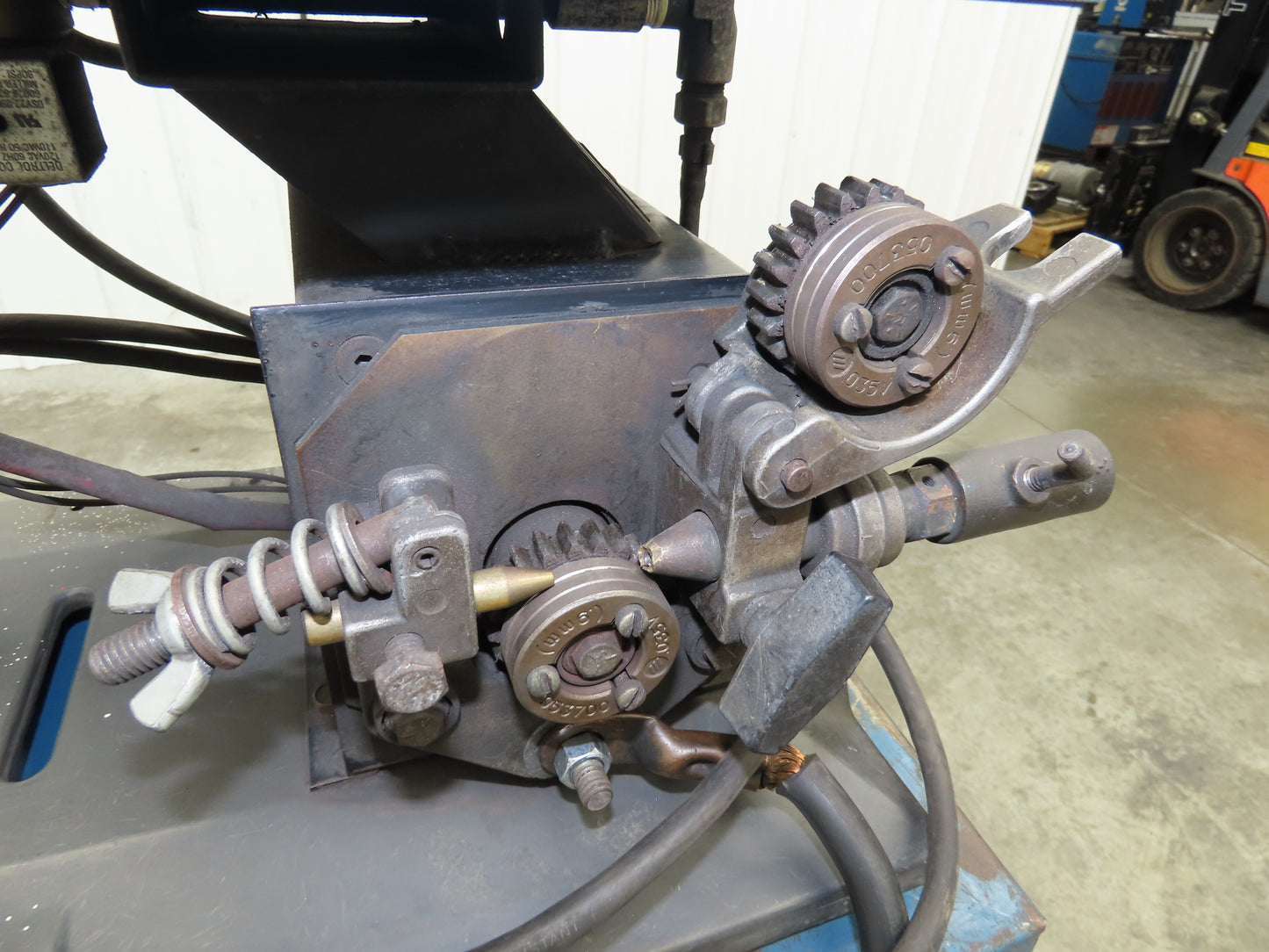 Miller CP-200 Mig Welder 200 amp DC Arc S-52E Wire Feeder 230/460VAC 3PH