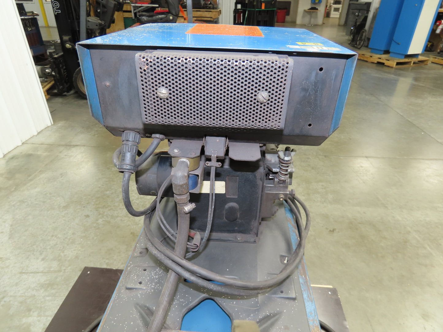 Miller CP-200 Mig Welder 200 amp DC Arc S-52E Wire Feeder 230/460VAC 3PH