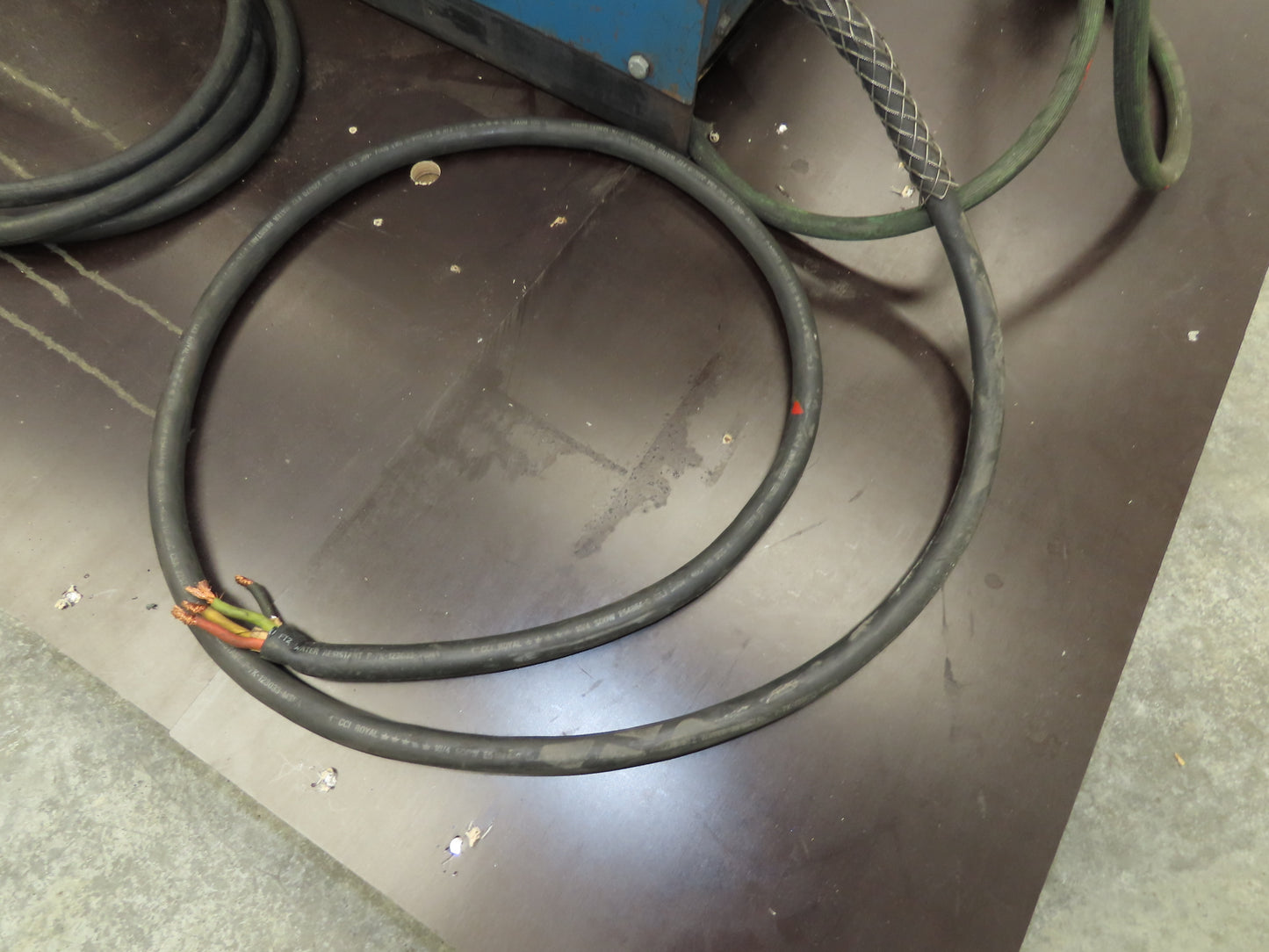 Miller CP-200 Mig Welder 200 amp DC Arc 10E Wire Feeder 230/460VAC 3PH