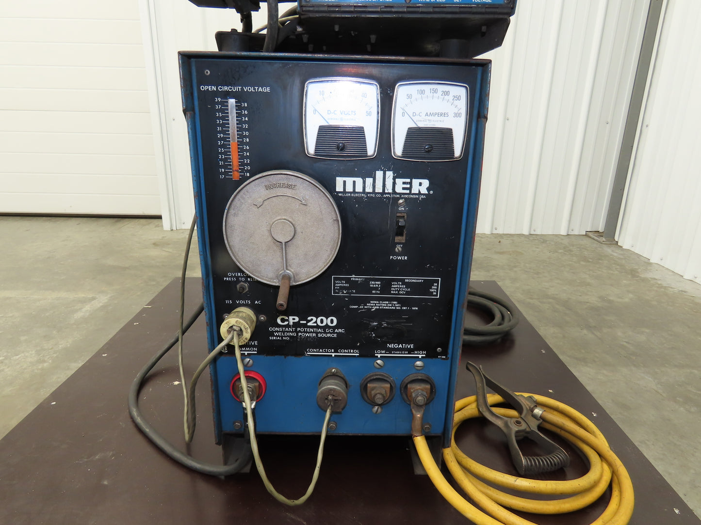 Miller CP-200 Mig Welder 200 amp DC Arc S-62 Wire Feeder 230/460VAC 3PH