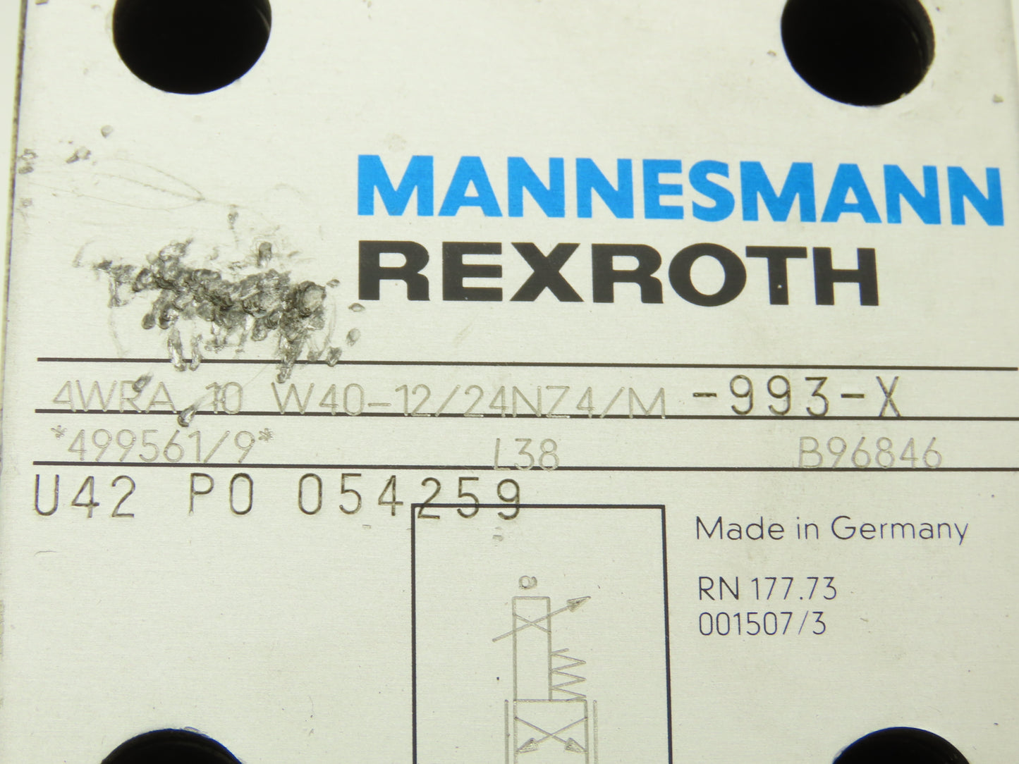 Mannesmann Rexroth 4WRA 10 W40-12/24NZ4/M-993-X Directional Solenoid Valve 24VDC