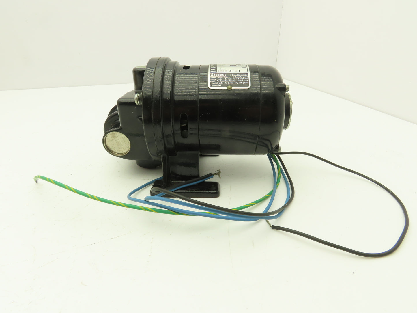 Bodine Electric NCI-12RG AC Gearmotor 115V 1080:1 60Hz 1/2" Shaft RH Output