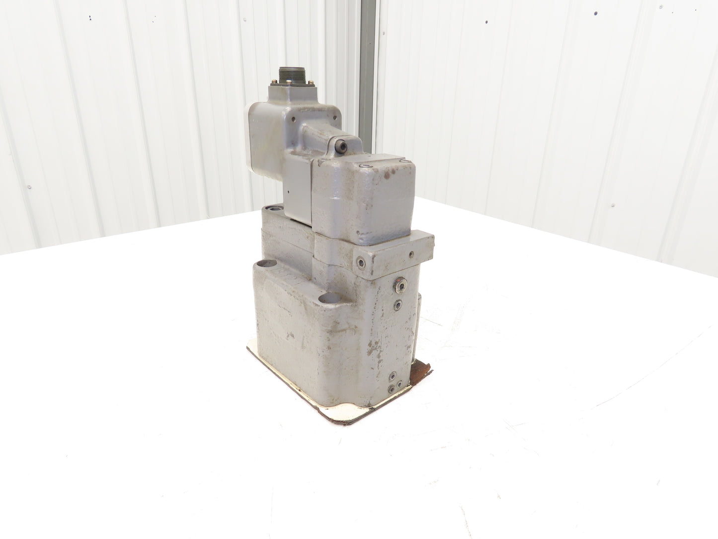 Tokimec D-FRG-03-EX-250-100-20 Digital Directional Flow Control Valve