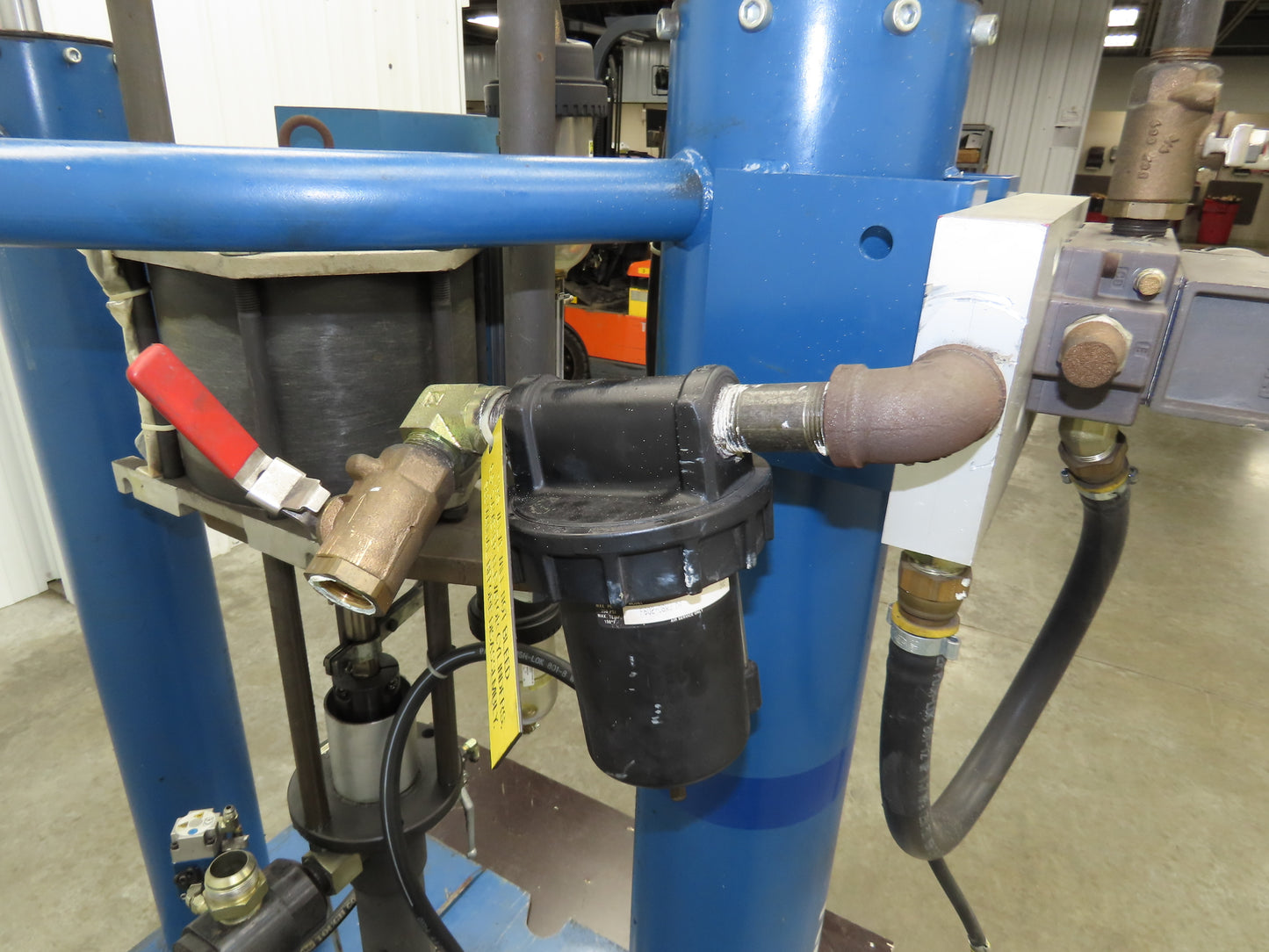 Nordson Rhino Pail Drum Unloader Pneumatic Pump 65:1 Ratio 100PSI