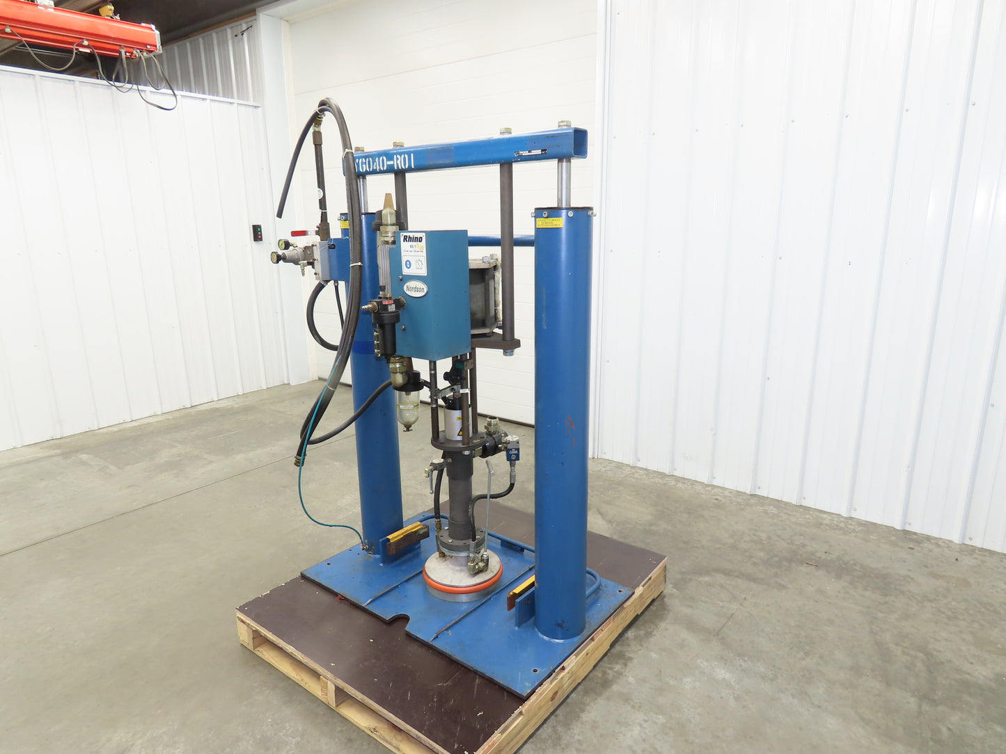 Nordson Rhino Pail Drum Unloader Pneumatic Pump 65:1 Ratio 100PSI