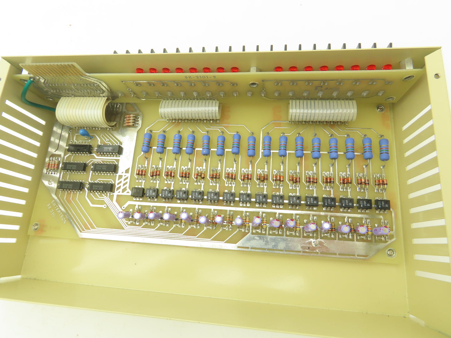Entertron SK-2101 Input Output Module 115VAC 16 Terminal