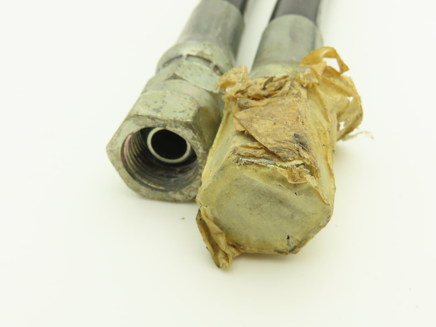 Nitta Moore N3000-06X1100L  3/8"x 1100mm Linemate Hydraulic Hose BSPP  Lot of 2