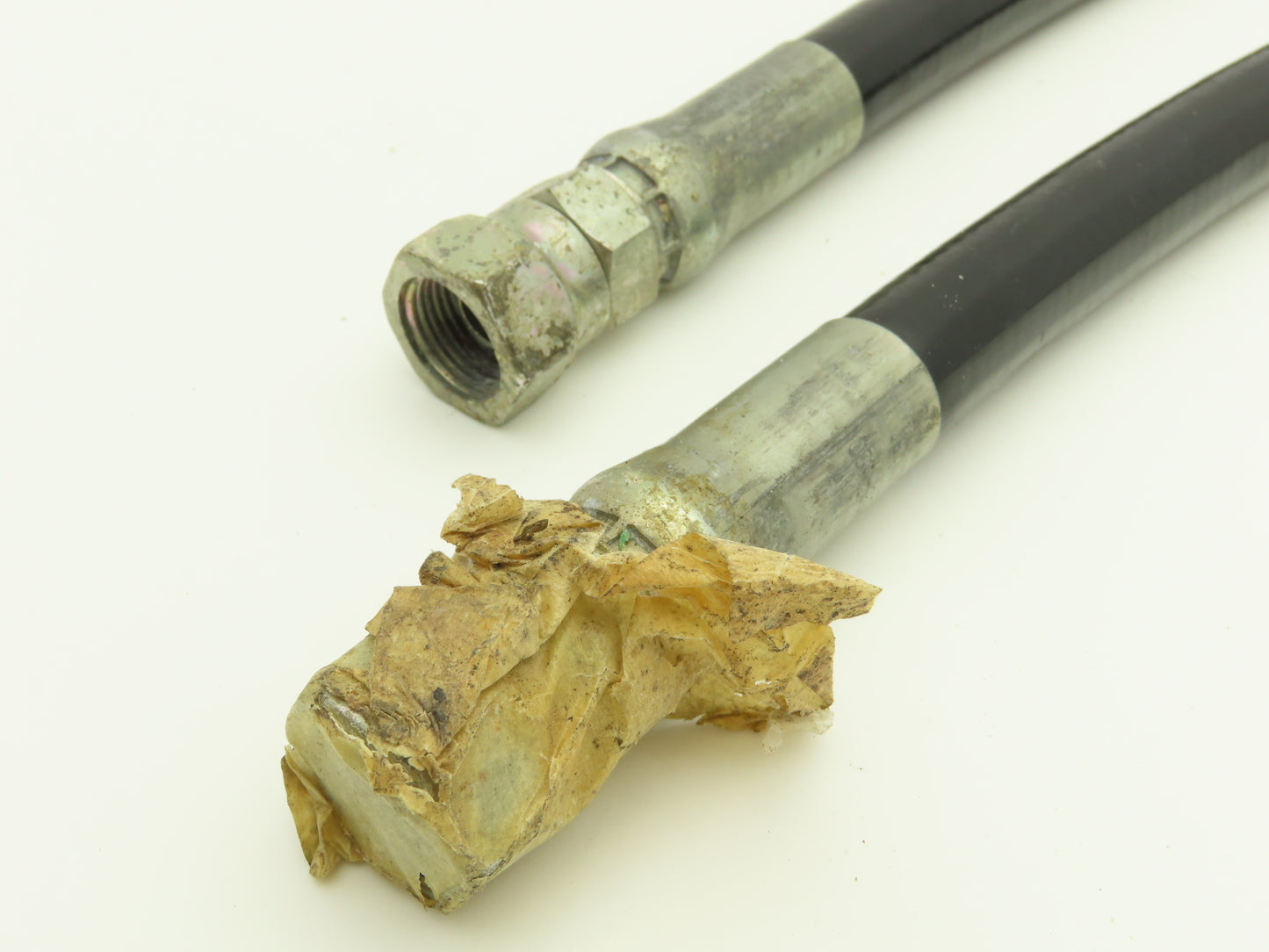 Nitta Moore N3000-06X1100L  3/8"x 1100mm Linemate Hydraulic Hose BSPP  Lot of 2