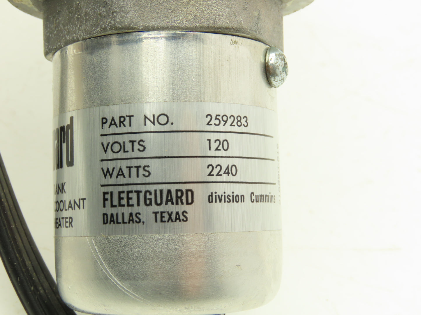 Fleetguard 259283 Coolant Heater 2240W 120V 1"NPT Inlet/Outlet Mounting Hardware