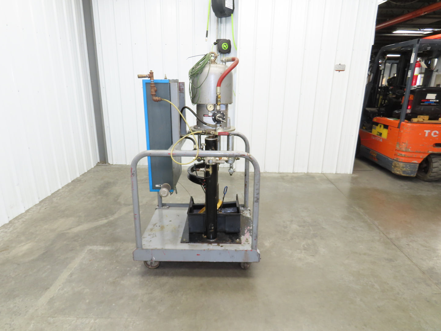 Graco 241086 Pneumatic Extrusion Pump 5 Gal Pail Lifter Unloader *Read