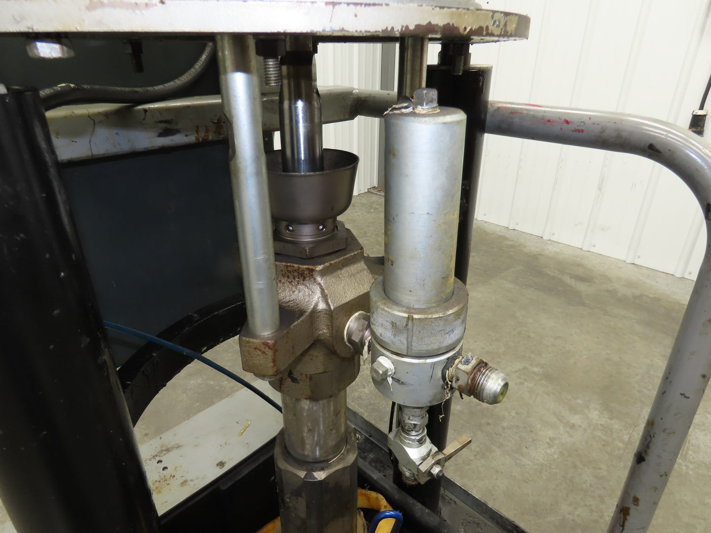 Graco 241086 Pneumatic Extrusion Pump 5 Gal Pail Lifter Unloader *Read